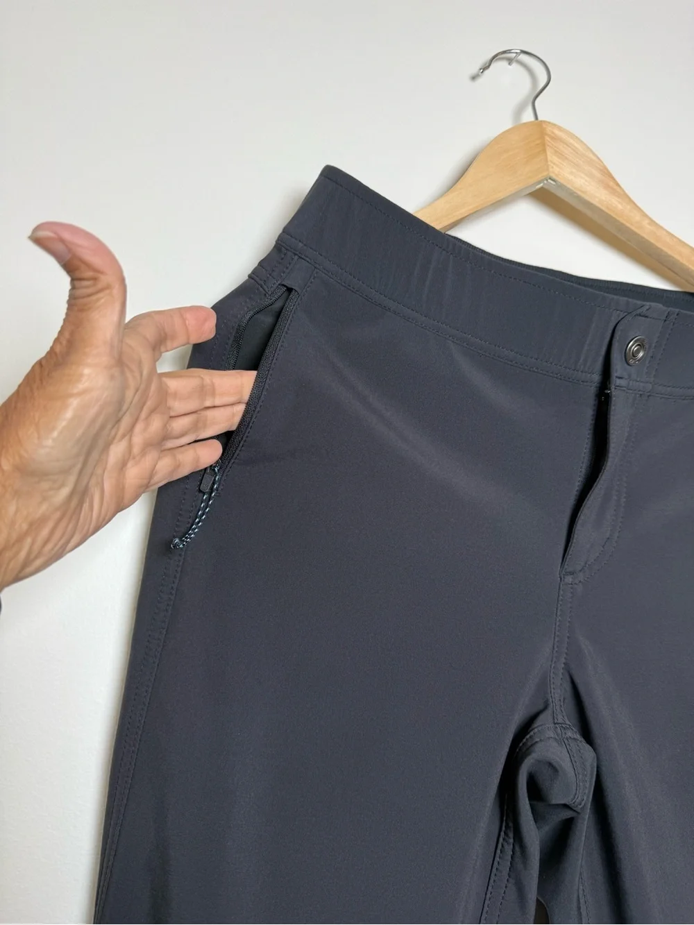 KÜHL Frost Softshell Pants Women’s 8 Black Fleece Lined Hiking Ski Outdoor